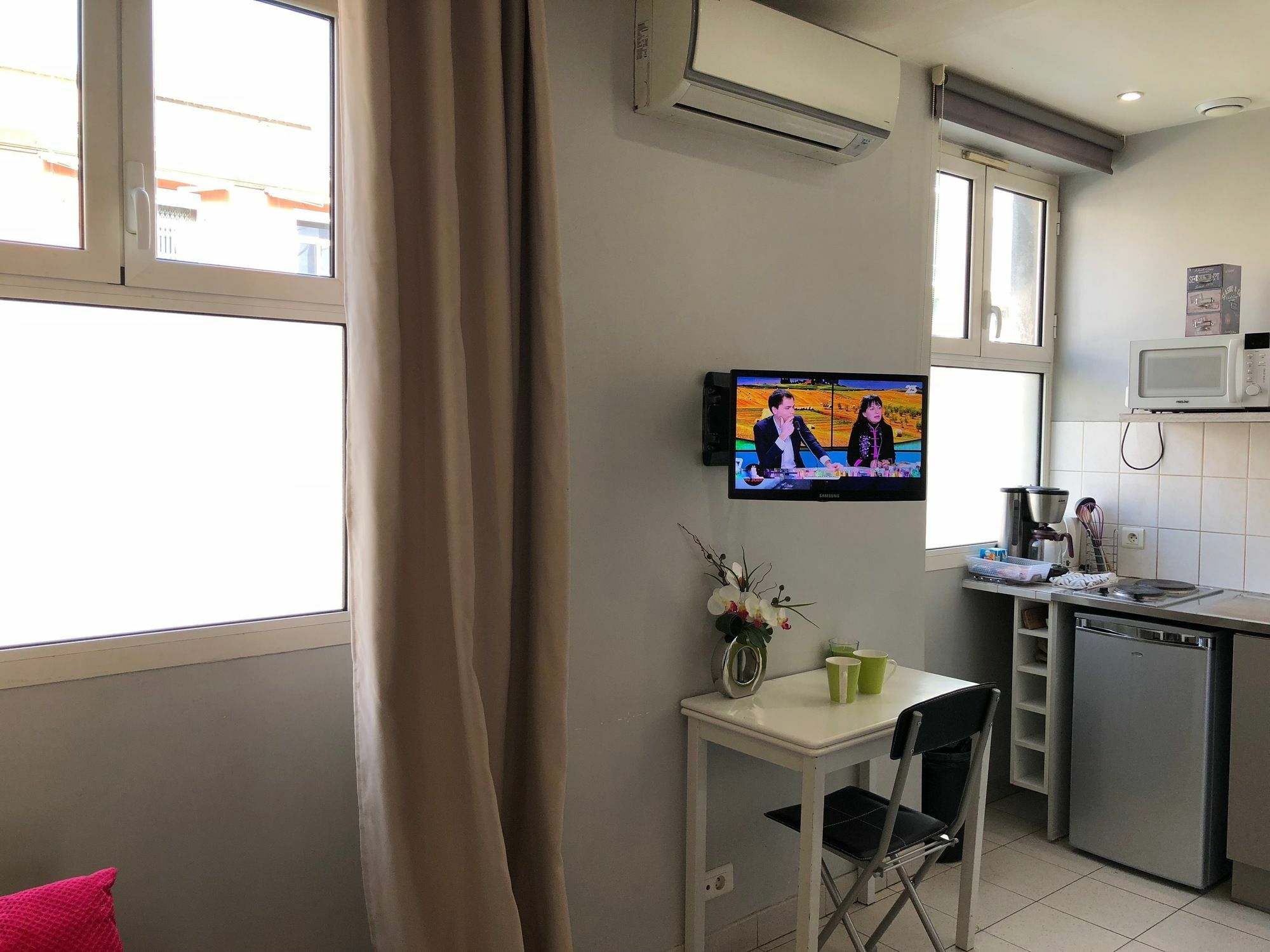 Studios Cenac Riviera Ницца Экстерьер фото